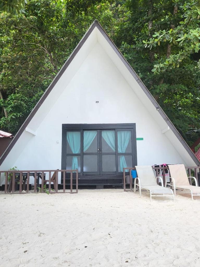 Dewati Roomstay B&B 浪中岛 外观 照片