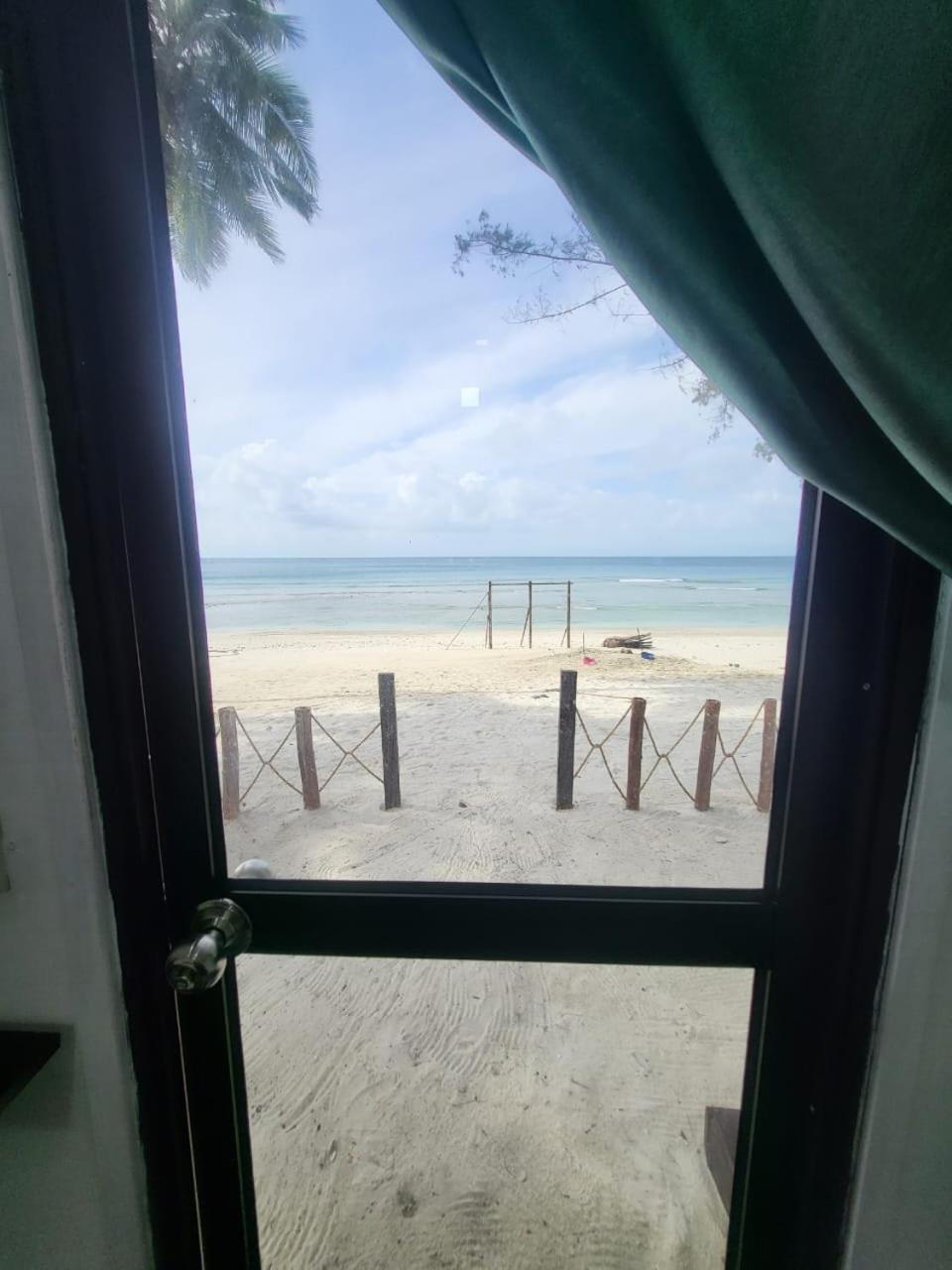 Dewati Roomstay B&B 浪中岛 外观 照片