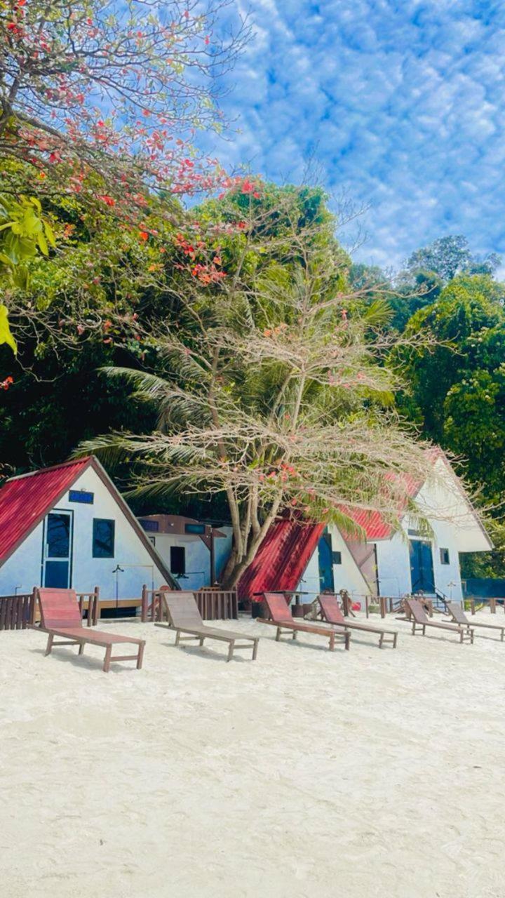 Dewati Roomstay B&B 浪中岛 外观 照片
